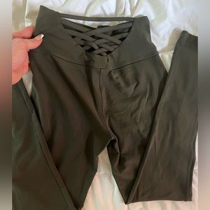 Bombshell Sportswear Leggings